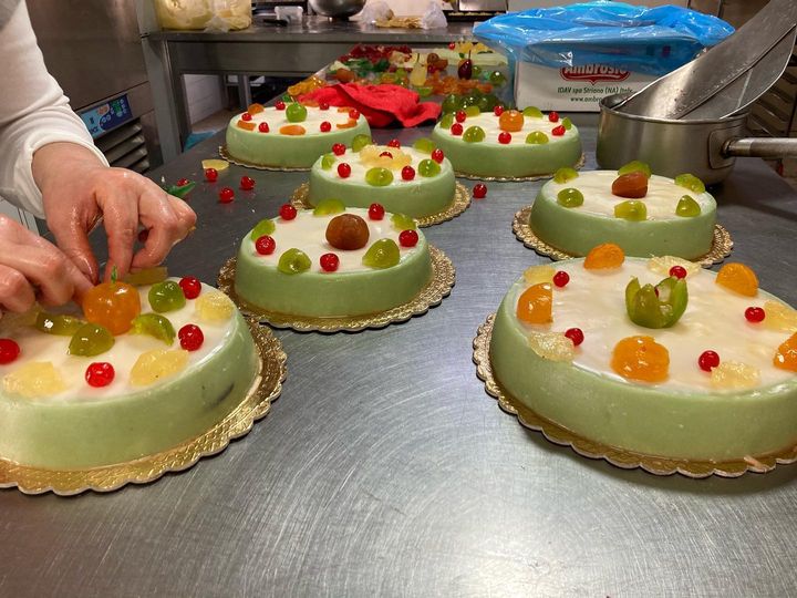 Cassata Siciliana: Il dolce tradizionale dell'Antica Pasticceria Carraturo