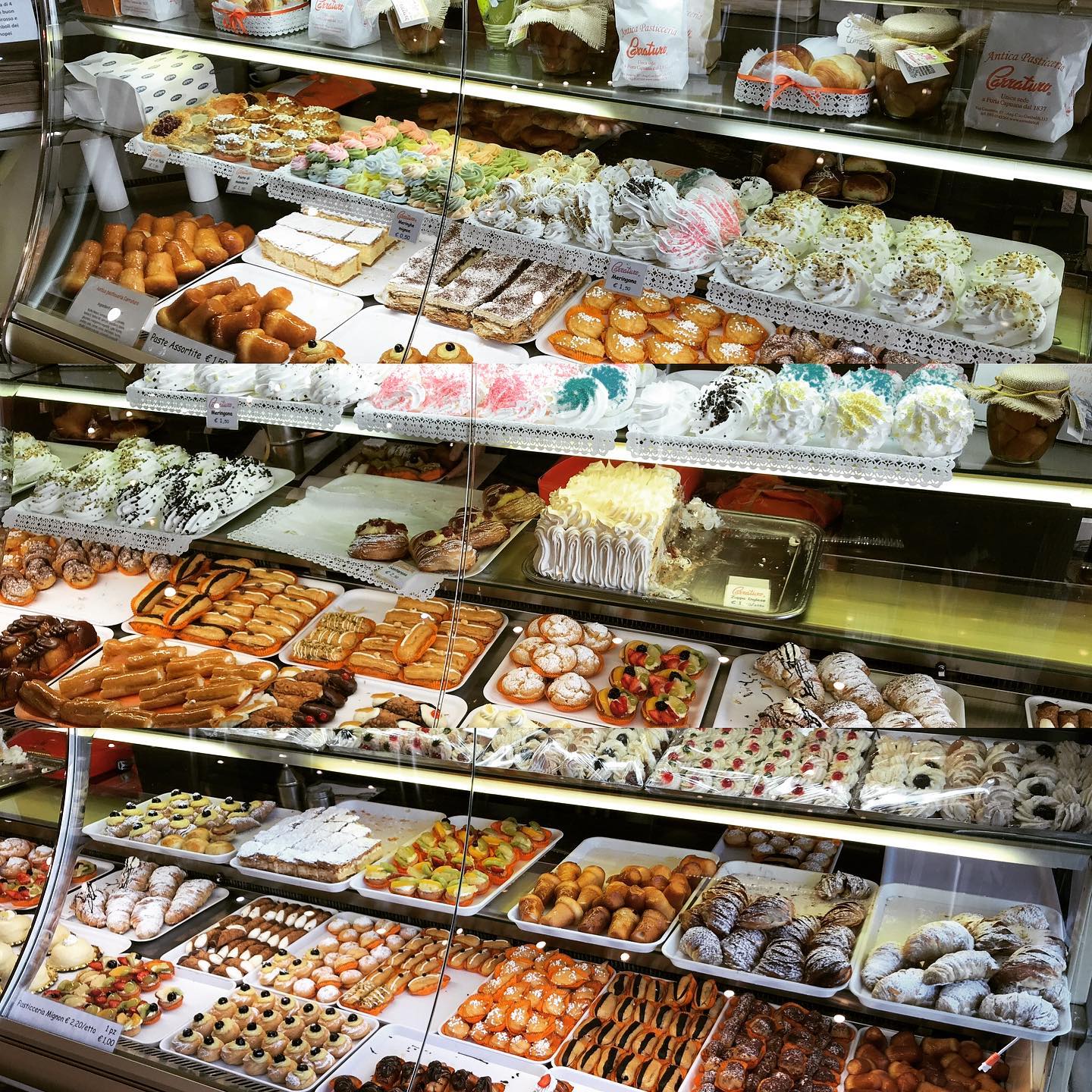 Antica Pasticceria Carraturo: pasticceria storica a Napoli dal 1837